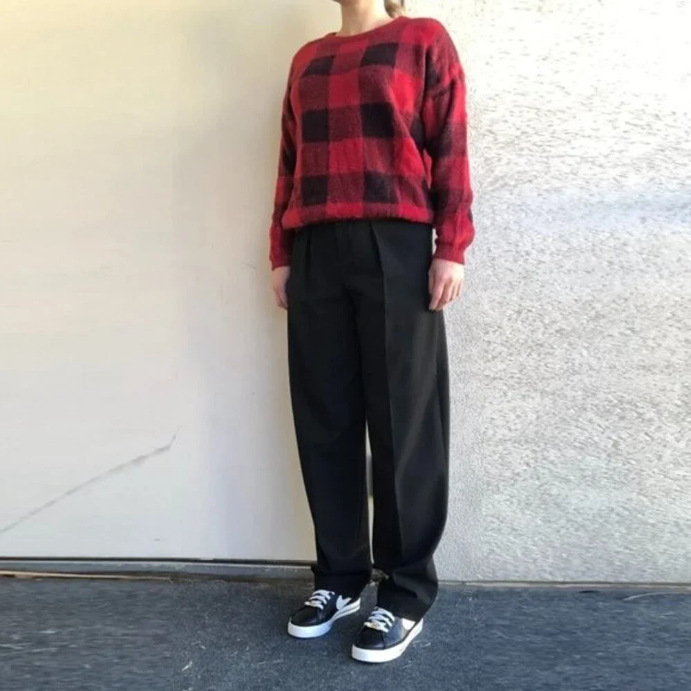 Cyrus Plaid Sweater Red & Black Size S - Picture 9 of 9